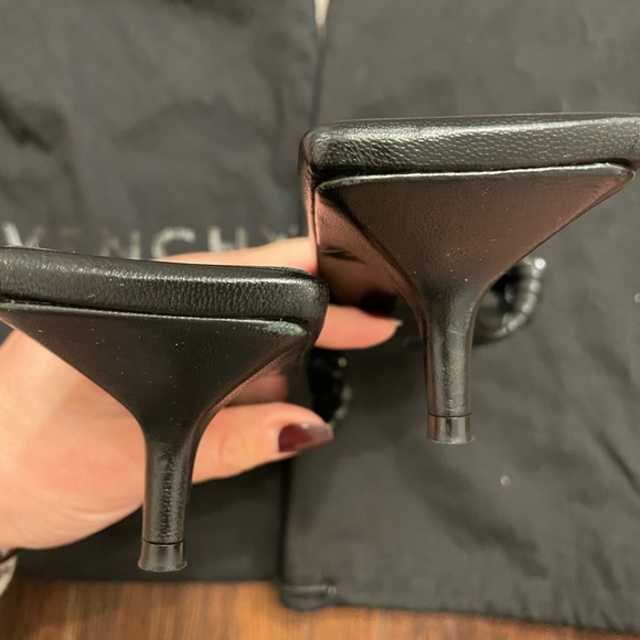 Givenchy G Woven Kitten Heel Sandals - Picture 5 of 7